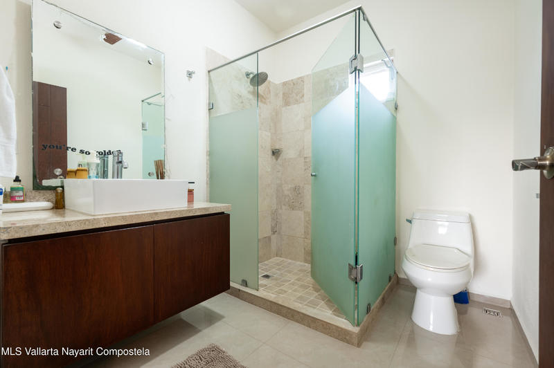 20250818233627911852000000 o