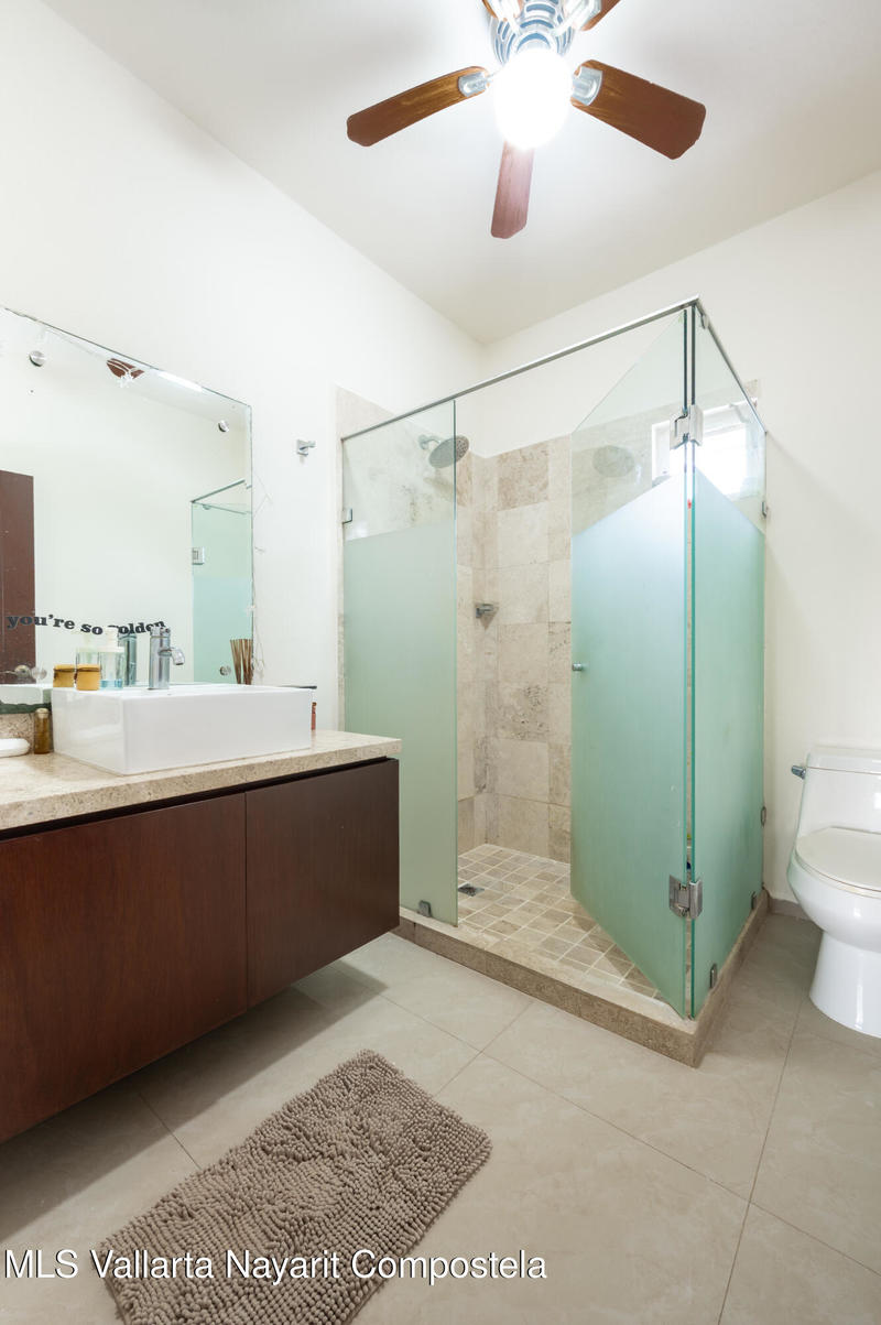 20250818233634668011000000 o