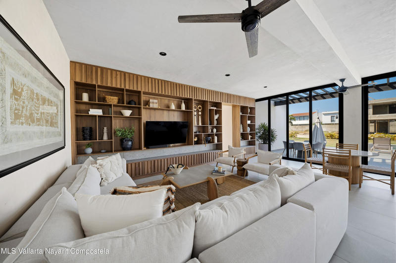 20251127172757506243000000 o