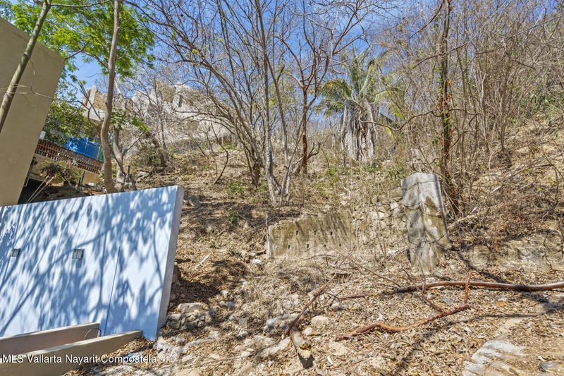 20250521230322936592000000 o