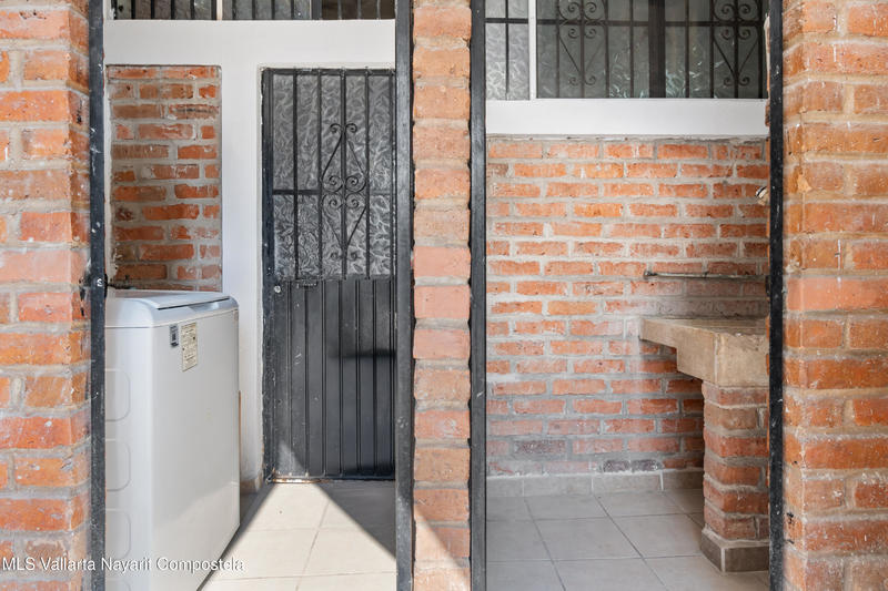 20250826170437265197000000 o