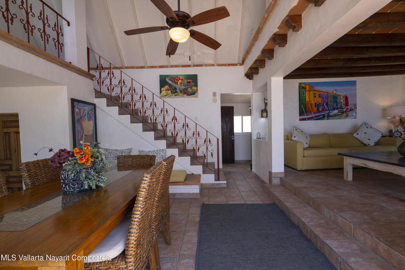 20250828222658049244000000 o