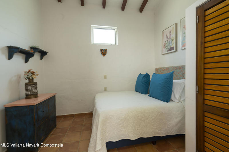 20250828222705721267000000 o