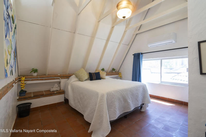 20250828222734713022000000 o