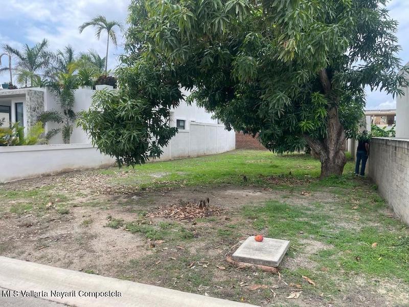 20251014040603618813000000 o