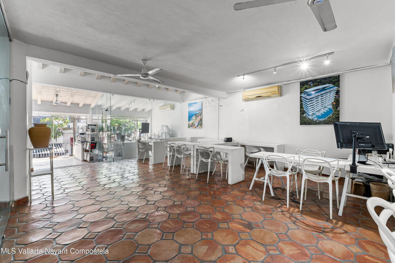 20251030002508179979000000 o