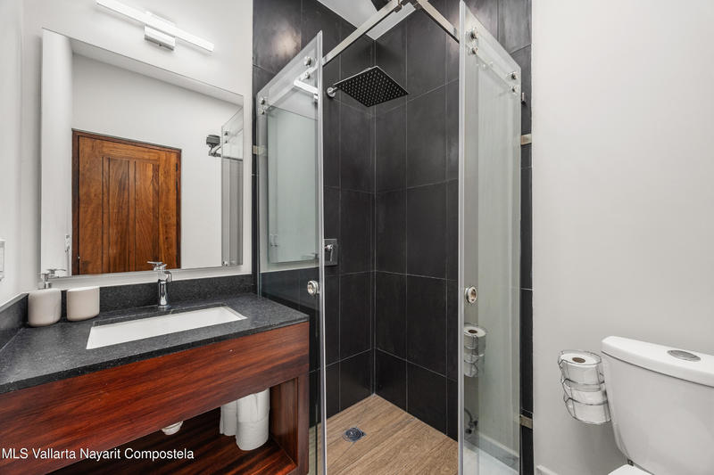 20251024070943374597000000 o