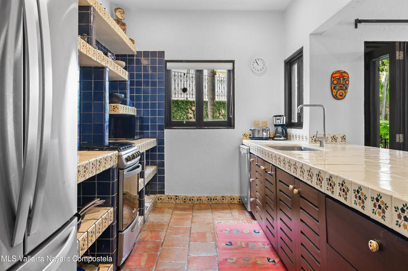 20251017203326719699000000 o