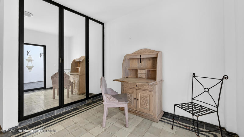 20251022215414726336000000 o