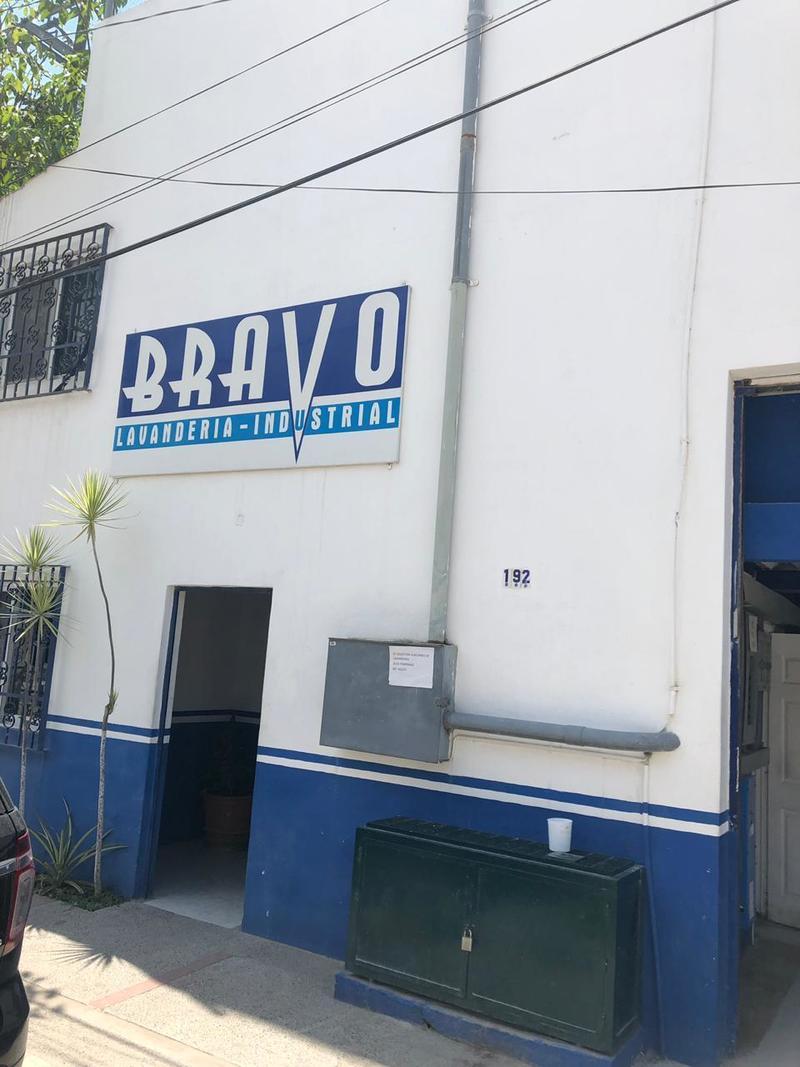 48317 Vicente Guerrero 192, Bravo Lavanderia, Puerto Vallarta, Ja