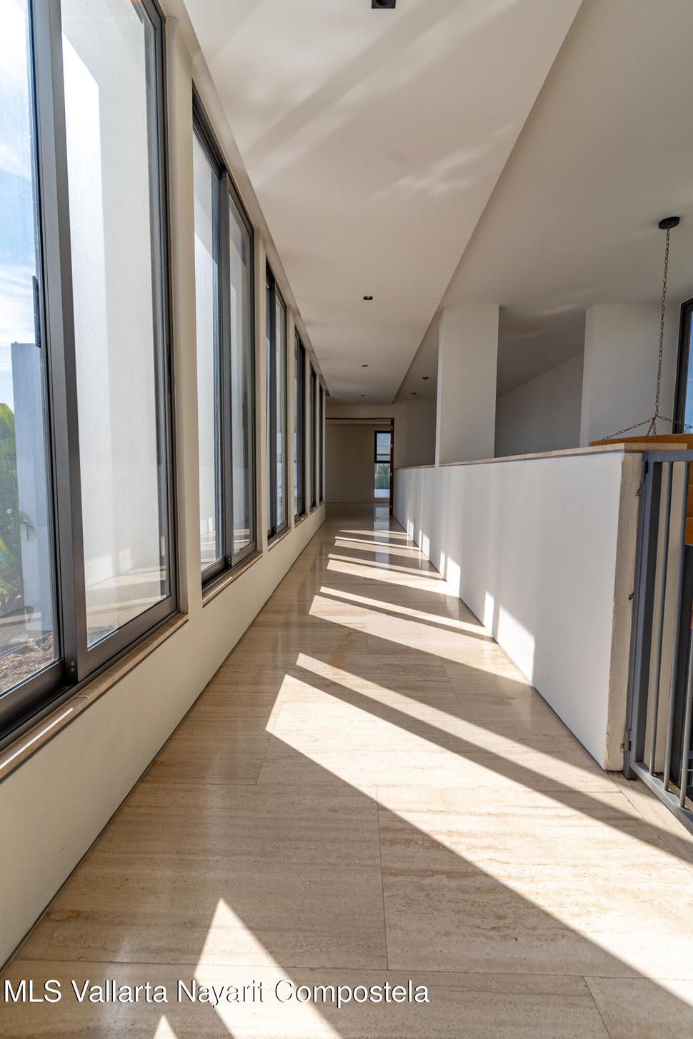 20251106193732085341000000 o