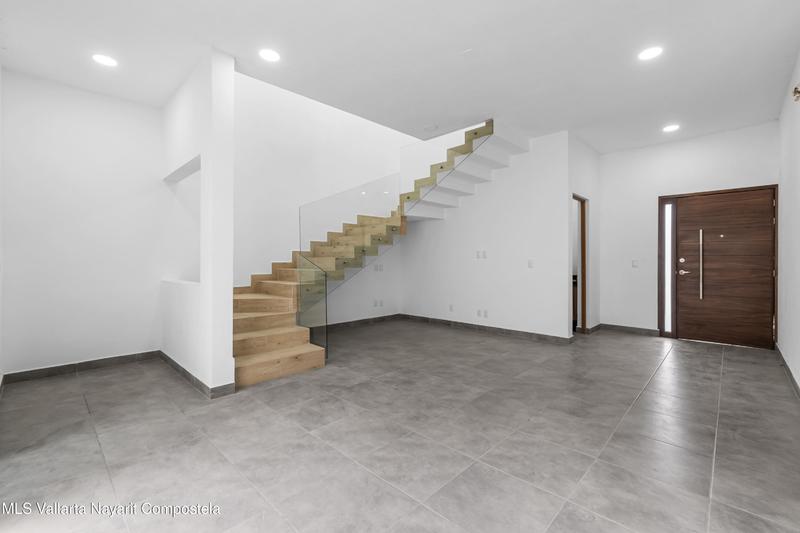 20250805210241357068000000 o