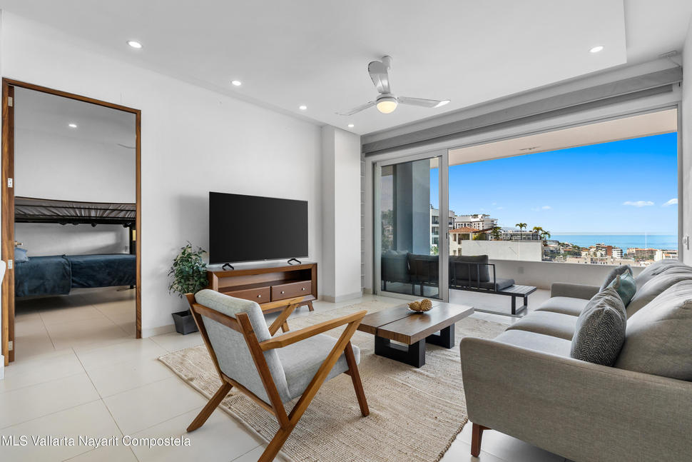 20260131190210452631000000 o