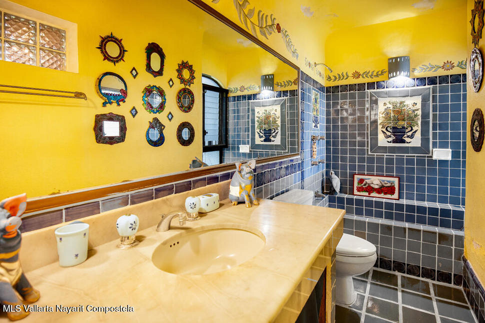 20250923015520070641000000 o