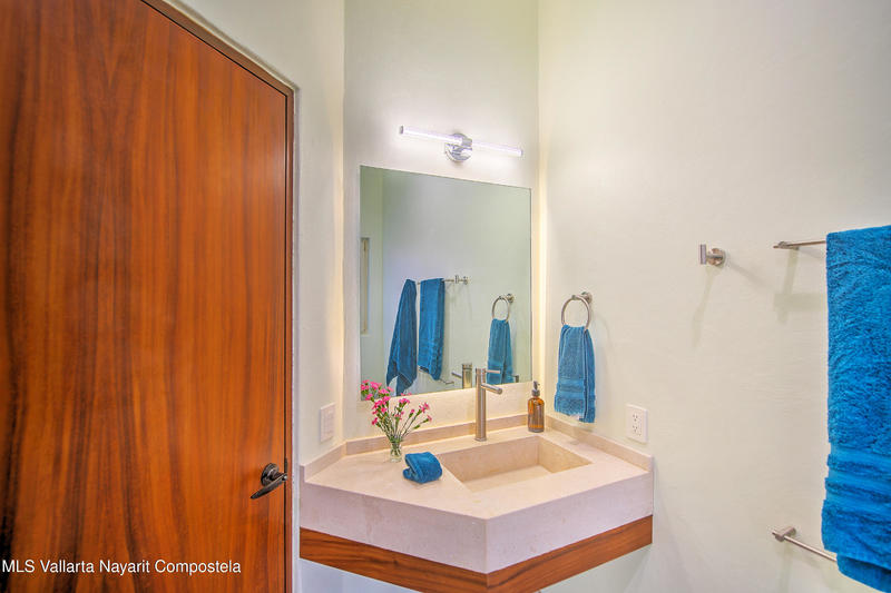 20251028045425454738000000 o