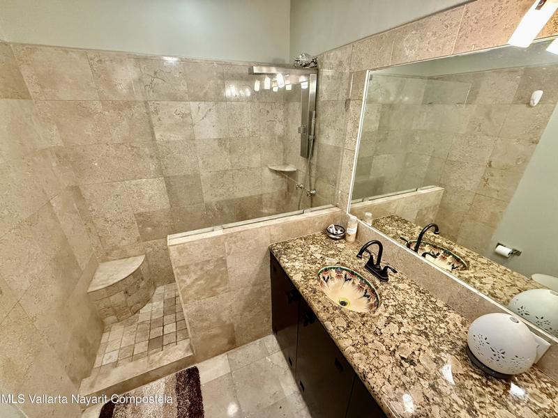 20251027180059454737000000 o