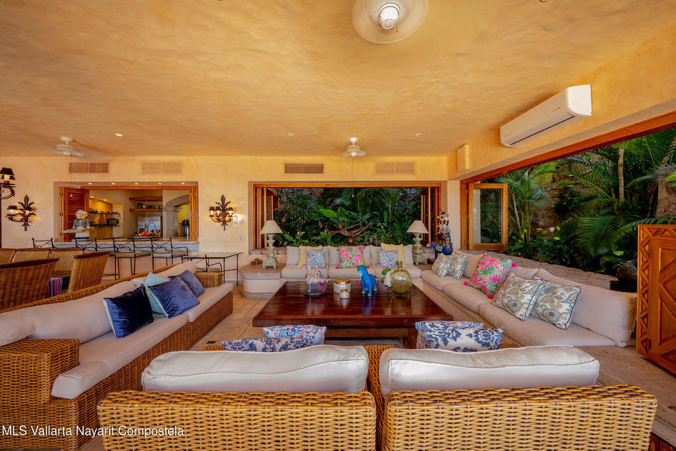 20250806213139777412000000 o