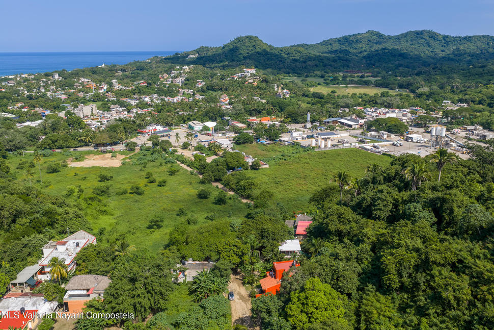 20251107215702985764000000 o