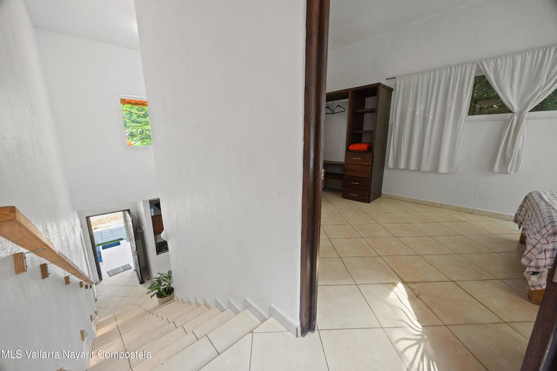 20251107215729803664000000 o