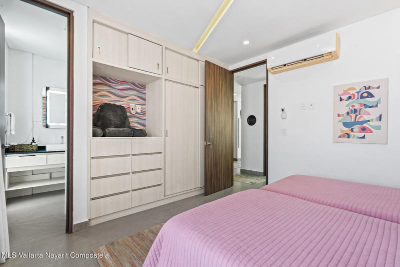 20251029174259208662000000 o