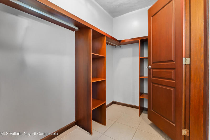 20260209223520244997000000 o