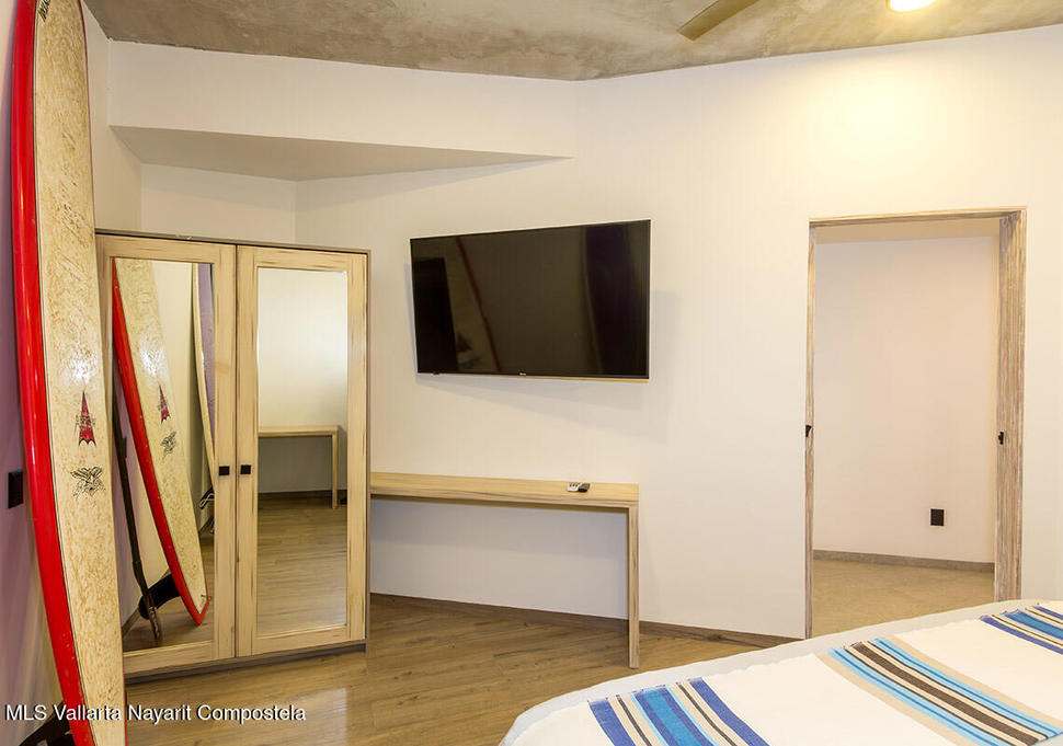 20251208181548381653000000 o