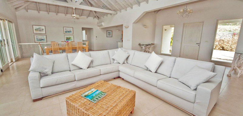 Antigua villa 13 04