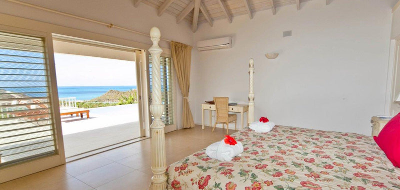 Antigua villa 13 08