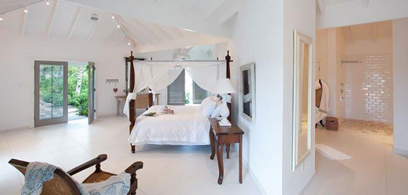 Antigua villa 26 08