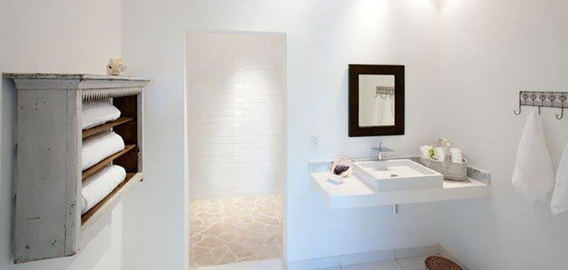 Antigua villa 26 12