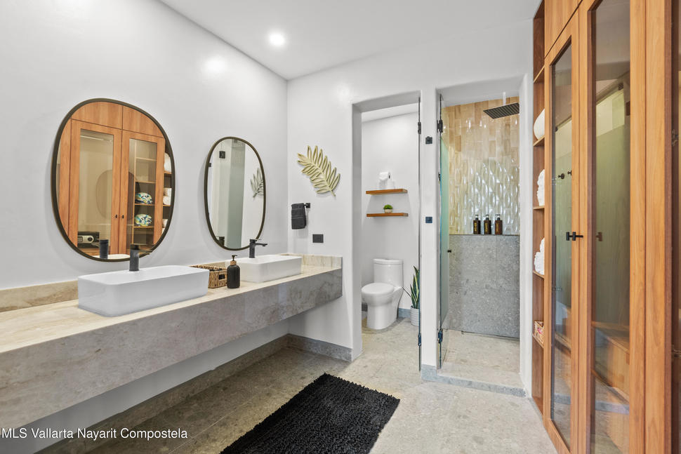 20251208175601094785000000 o