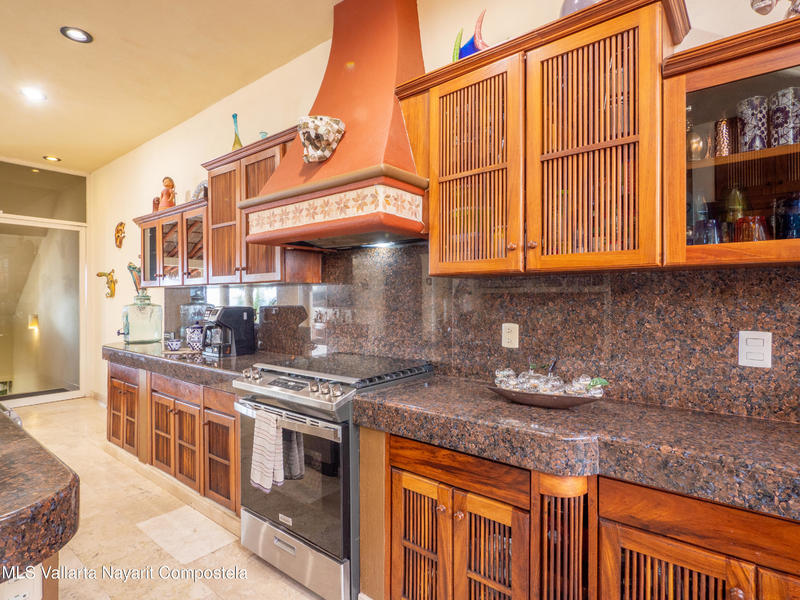 20250707233654690305000000 o