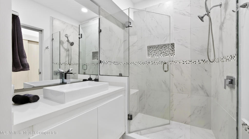 20251215203754242500000000 o