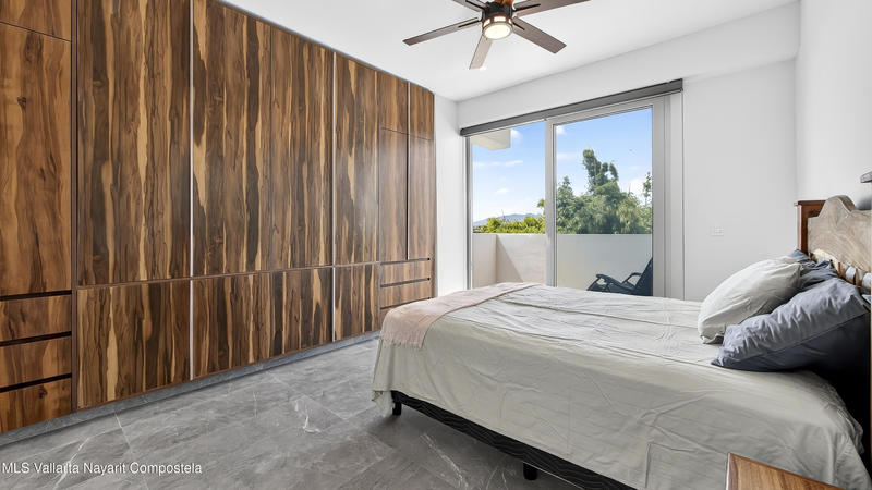 20251013053212054071000000 o