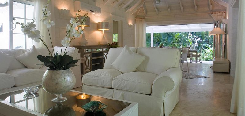 Bluff cottage 02