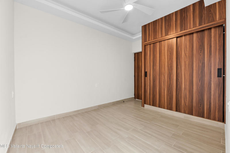 20251203212429502656000000 o