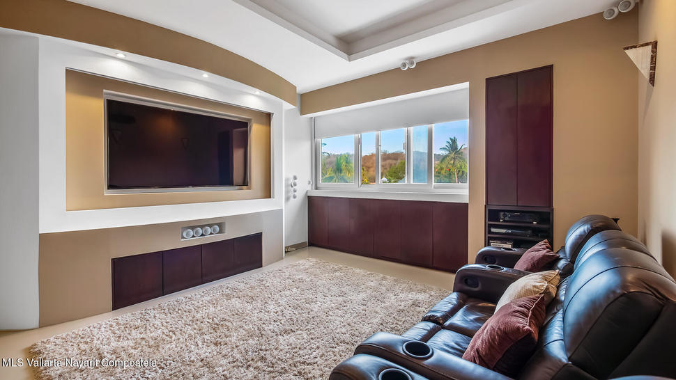 20260112200046734678000000 o