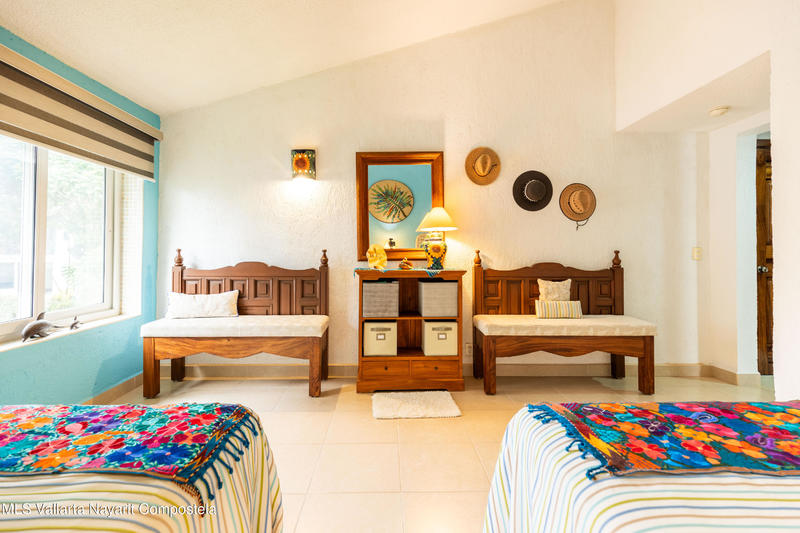 20251207204609393487000000 o