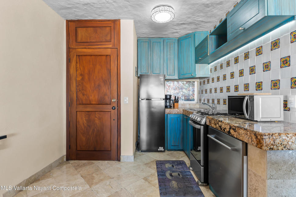 20251126163001543294000000 o