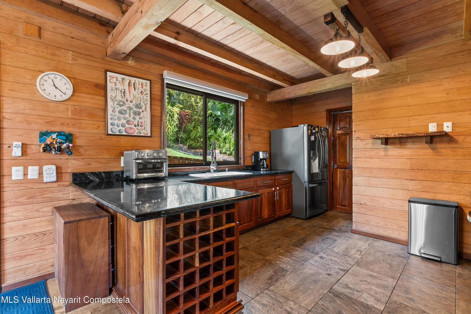 20251215234016873956000000 o