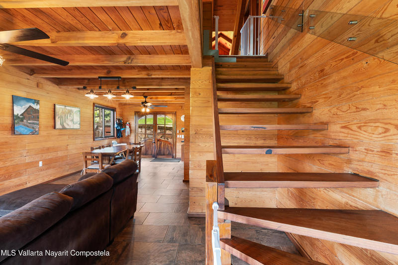 20251215234226665424000000 o