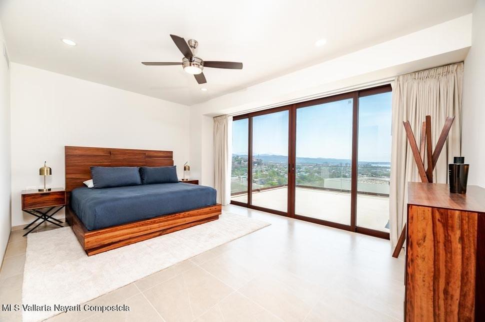 20251211224437172607000000 o