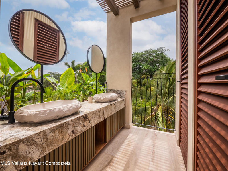 20250616213108904365000000 o