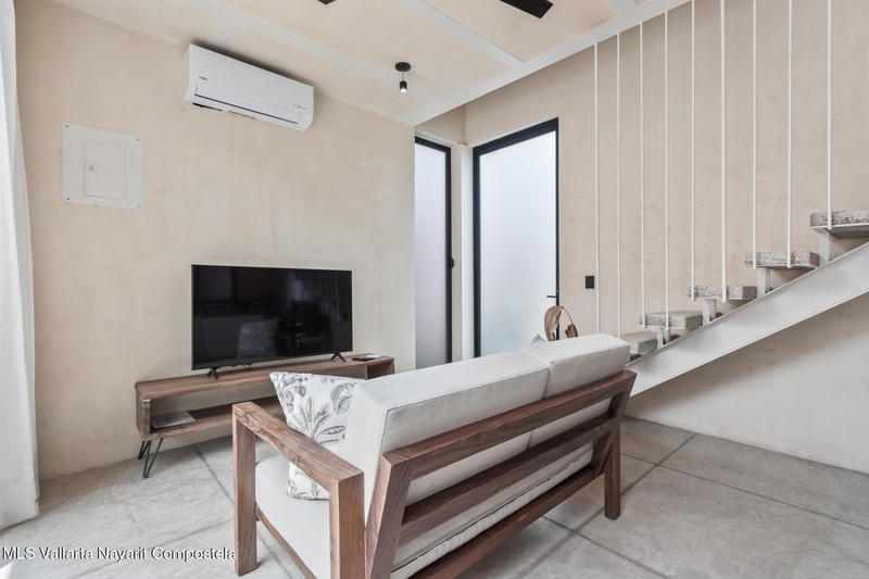 20251010180540010592000000 o