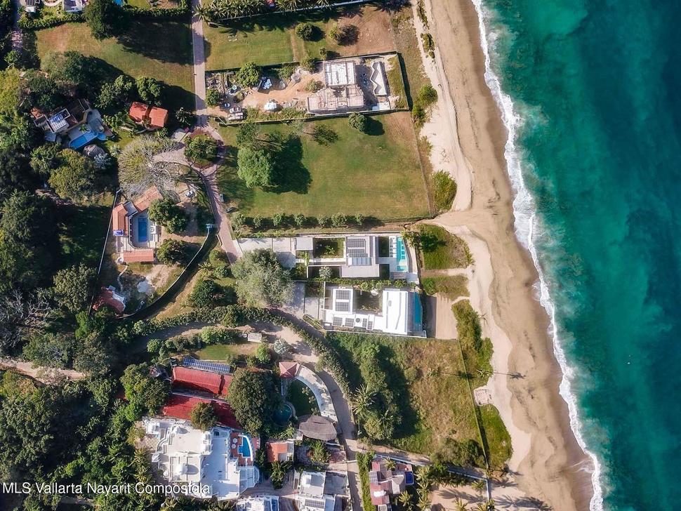 20251215203307296315000000 o