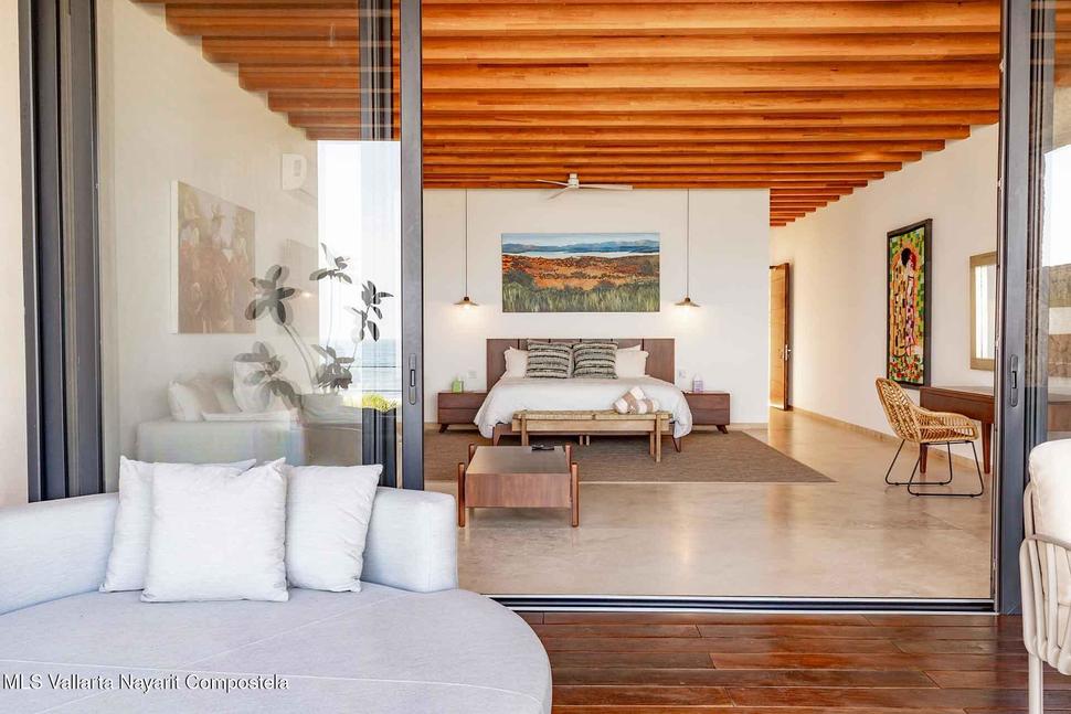 20251215203326658134000000 o