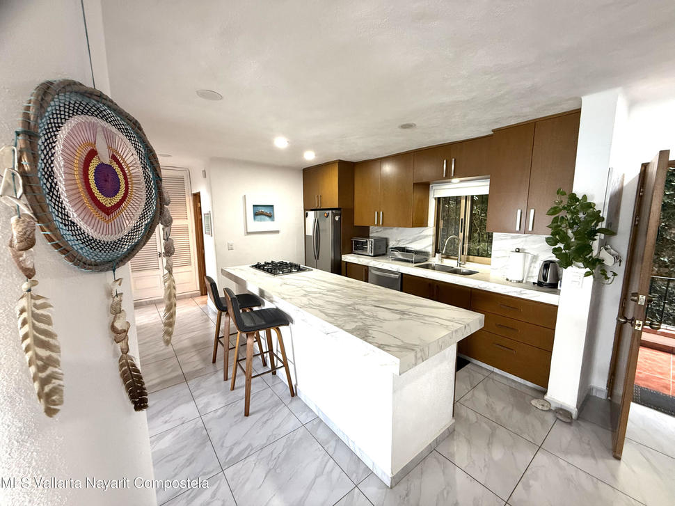 20251204182059466967000000 o