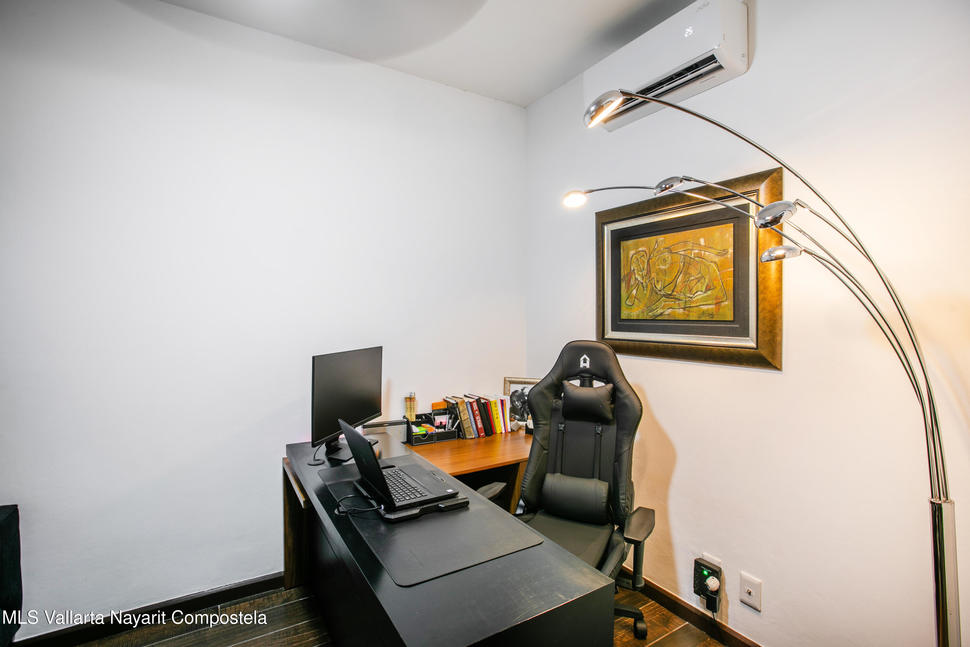 20251021220857171485000000 o