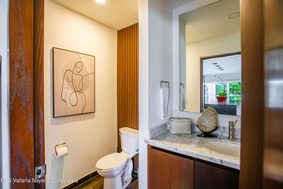 20251021220933678393000000 o