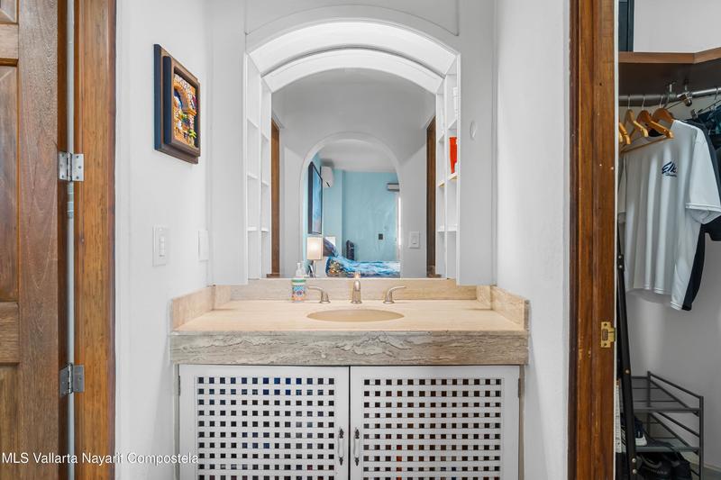 20251218220803443300000000 o